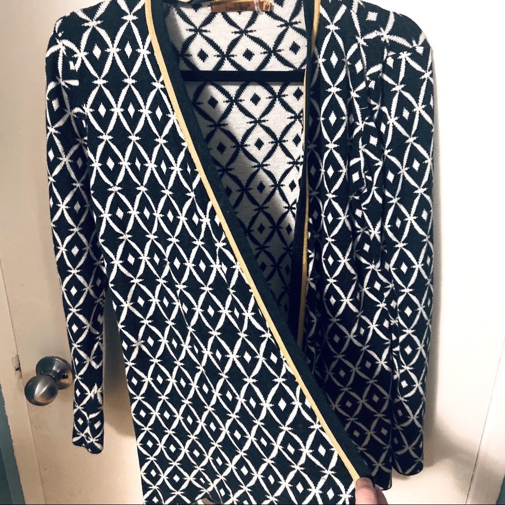 Black white yellow cotton cardigan